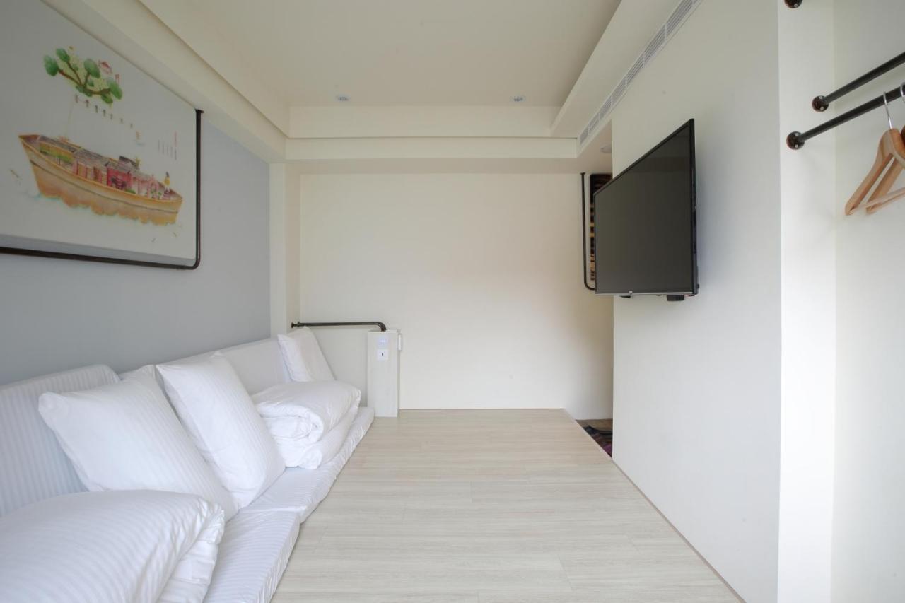 Hotel We Have Story Taichung Exterior foto